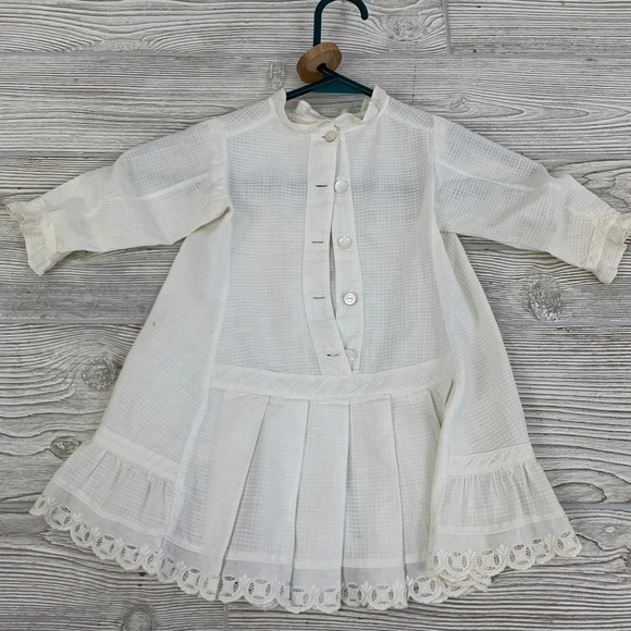 Bundle of 3 Vintage White Baby Girl Dresses with Small Drawstring Purse (HG) - Picture 3 of 10